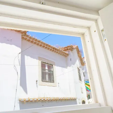 New! Lovely Duplex In The Heart Of Alfama شقة Lisboa