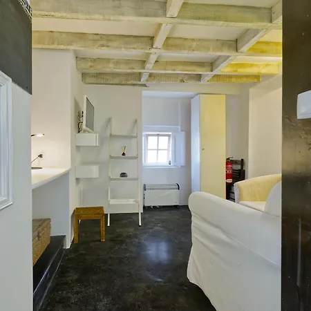 New! Lovely Duplex In The Heart Of Alfama * Lisbon