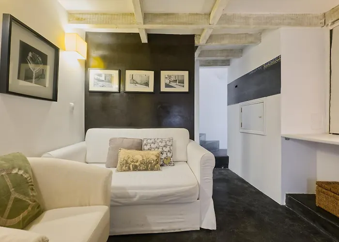 New! Lovely Duplex In The Heart Of Alfama * Lissabon